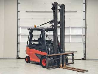 Used Forklift Truck LINDE E50HL-01 ELEKTRO VIERRADFRONTSTAPLER (13040658)