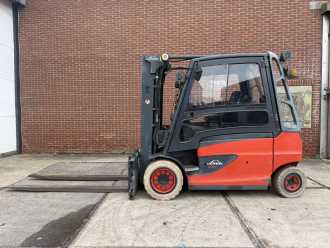 Used Forklift Truck LINDE E50HL-01 ELEKTRO VIERRADFRONTSTAPLER (13071752)