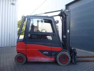 Used Forklift Truck LINDE E50HL-01 ELEKTRO VIERRADFRONTSTAPLER (13073827)