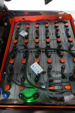 Used Forklift Truck LINDE EG 20 PH 1275-02 ELEKTRO VIERRADFRONTSTAPLER (12937347)