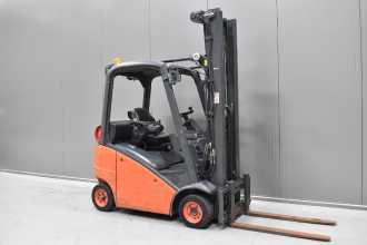 Used Forklift Truck LINDE H 14 T - 01 /58651/ GAS VIERRADFRONTSTAPLER (13067665) backdrop