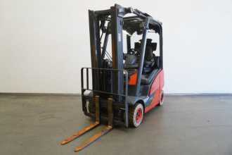 Used Forklift Truck LINDE H 14 T EVO 391-00 GAS VIERRADFRONTSTAPLER (13070578) backdrop
