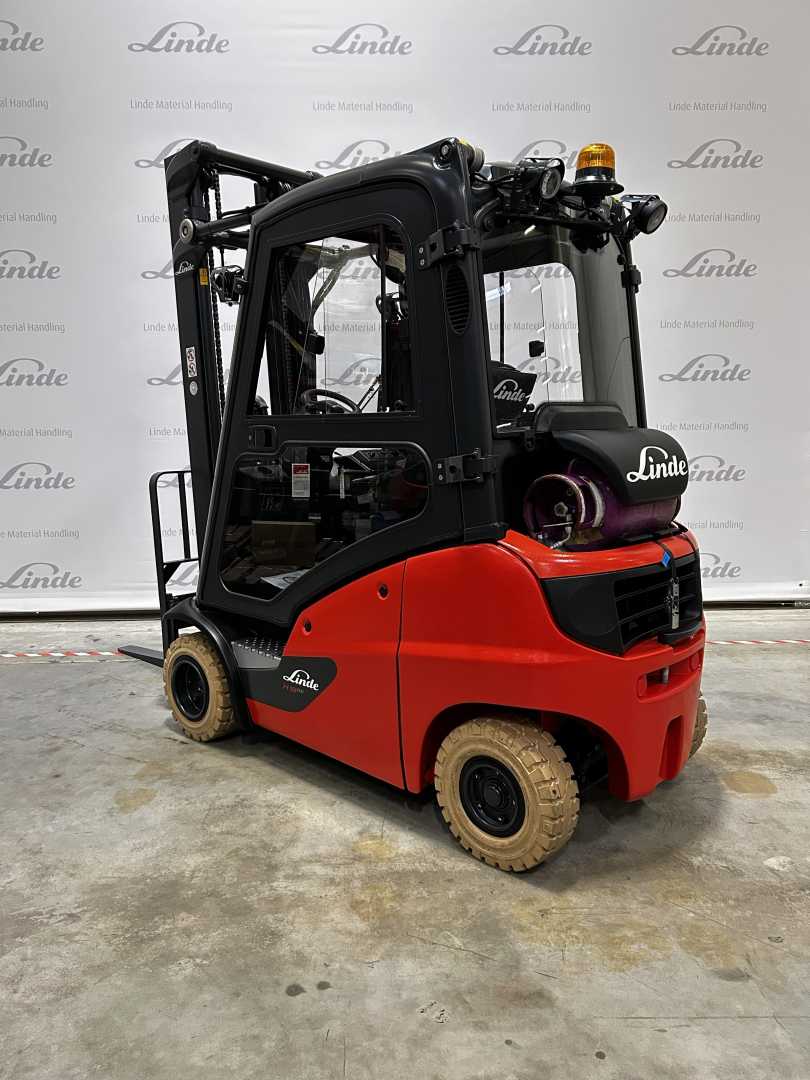 Used Forklift Truck LINDE H 18 T GAS VIERRADFRONTSTAPLER (13073722)