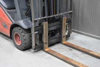 Used Forklift Truck LINDE H 20 T - 01 /58609/ GAS VIERRADFRONTSTAPLER (13074558)
