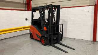 Used Forklift Truck LINDE H 20 T: 2.0 t GAS VIERRADFRONTSTAPLER (13056771)