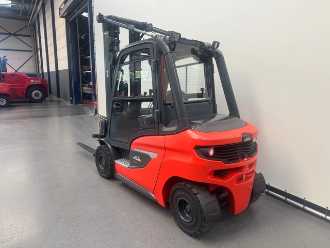 Used Forklift Truck LINDE H 25 D-01 DIESEL VIERRADFRONTSTAPLER (13071657)