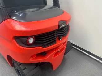 Used Forklift Truck LINDE H 25 D-01 DIESEL VIERRADFRONTSTAPLER (13071657)
