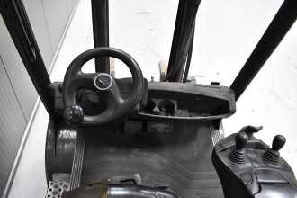 Used Forklift Truck LINDE H 25 D - 02 /58942/ DIESEL VIERRADFRONTSTAPLER (13071182)