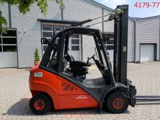 Used Forklift Truck LINDE H 25 T 02 GAS VIERRADFRONTSTAPLER (11927229)