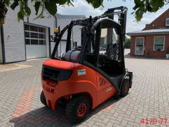 Used Forklift Truck LINDE H 25 T 02 GAS VIERRADFRONTSTAPLER (11927229)