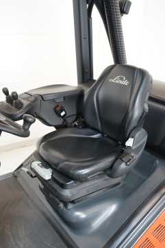 Used Forklift Truck LINDE H 25 T 392-02 GAS VIERRADFRONTSTAPLER (13055349)