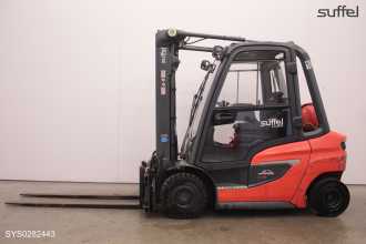 Used Forklift Truck LINDE H 25 T (EU5) GAS VIERRADFRONTSTAPLER (13070698) backdrop
