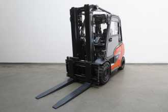 Used Forklift Truck LINDE H 30 D 1202 DIESEL VIERRADFRONTSTAPLER (13043452) backdrop