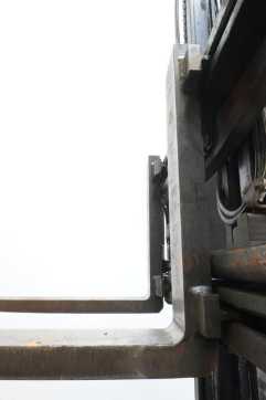 Used Forklift Truck LINDE H 30 D (3A) EVO 393-02 DIESEL VIERRADFRONTSTAPLER (13068361)