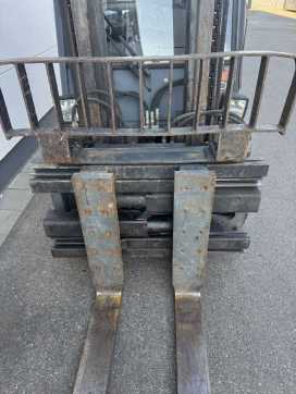 Used Forklift Truck LINDE H 30 D Kabine STVO nur Export DIESEL VIERRADFRONTSTAPLER (13054264)