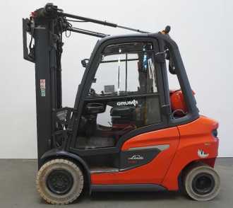 Used Forklift Truck LINDE H 30 T 1202 GAS VIERRADFRONTSTAPLER (12933067)