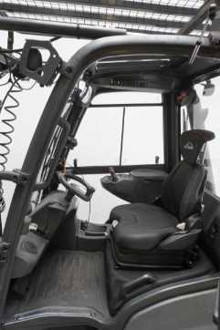 Used Forklift Truck LINDE H 30 T 1202 GAS VIERRADFRONTSTAPLER (13053529)