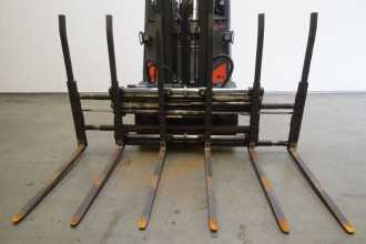 Used Forklift Truck LINDE H 30 T EVO 393-02 GAS VIERRADFRONTSTAPLER (13067092)