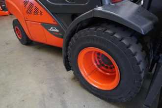 Used Forklift Truck LINDE H 35 D (3B) EVO 393-02 DIESEL VIERRADFRONTSTAPLER (13067922)