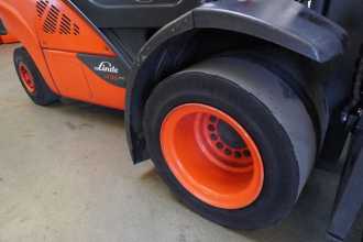 Used Forklift Truck LINDE H 35 D (3B) EVO 393-02 DIESEL VIERRADFRONTSTAPLER (13074969)