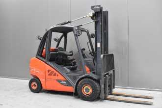 Used Forklift Truck LINDE H 35 T - 02 /58486/ GAS VIERRADFRONTSTAPLER (13064591) backdrop
