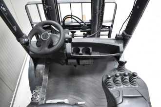 Used Forklift Truck LINDE H 35 T - 02 /58679/ GAS VIERRADFRONTSTAPLER (13065553)