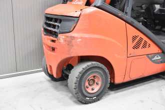 Used Forklift Truck LINDE H 35 T - 02 /58682/ GAS VIERRADFRONTSTAPLER (13065556)