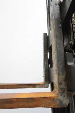 Used Forklift Truck LINDE H 35 T EVO 393-02 GAS VIERRADFRONTSTAPLER (13072285)