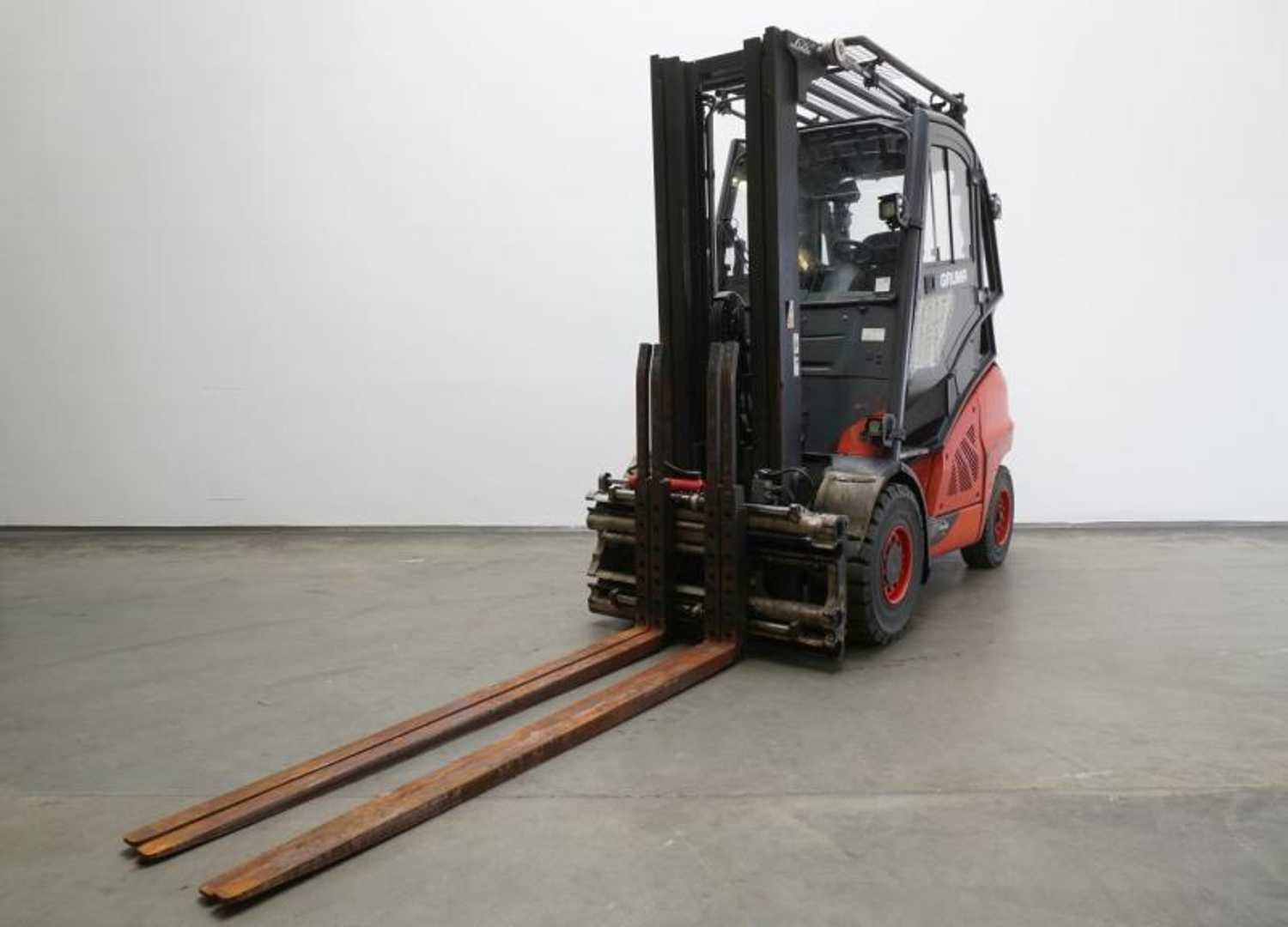 Used Forklift Truck LINDE H 45 T EVO 394-02 GAS VIERRADFRONTSTAPLER (13034567)