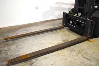 Used Forklift Truck LINDE H 50 D/600 1204-01 DIESEL VIERRADFRONTSTAPLER (12990078)