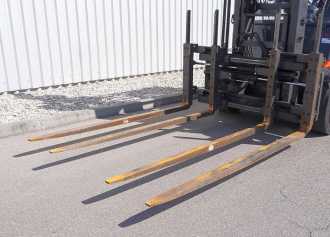 Used Forklift Truck LINDE H 70 T EVO 396-03 GAS VIERRADFRONTSTAPLER (12958502)