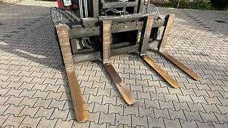 Used Forklift Truck LINDE H 80 D -02 DIESEL VIERRADFRONTSTAPLER (13075240)