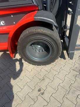 Used Forklift Truck LINDE H 80 T 900 GAS VIERRADFRONTSTAPLER (13060377)