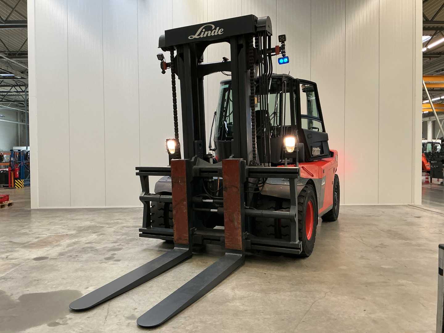 Used Forklift Truck LINDE H120D/1200 DIESEL VIERRADFRONTSTAPLER (12719419)