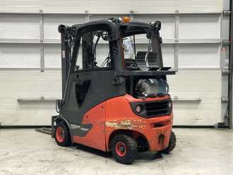 Used Forklift Truck LINDE H16T-01 GAS VIERRADFRONTSTAPLER (13003566)