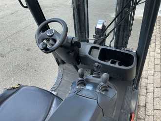 Used Forklift Truck LINDE H16T-01 GAS VIERRADFRONTSTAPLER (13054205)