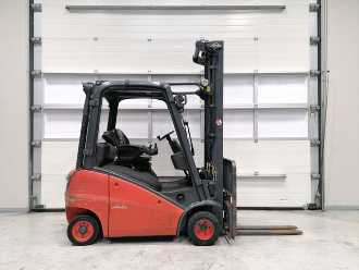 Used Forklift Truck LINDE H18D DIESEL VIERRADFRONTSTAPLER (12790870)