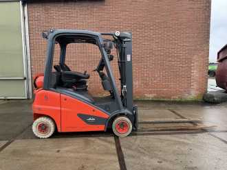 Used Forklift Truck LINDE H18T-01 GAS VIERRADFRONTSTAPLER (13032328)