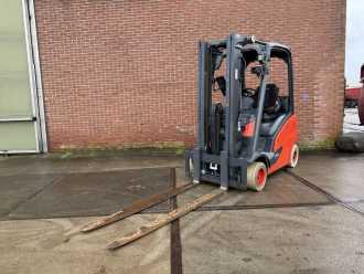 Used Forklift Truck LINDE H18T-01 GAS VIERRADFRONTSTAPLER (13032328)