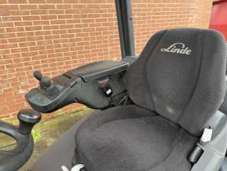 Used Forklift Truck LINDE H18T-01 GAS VIERRADFRONTSTAPLER (13032328)