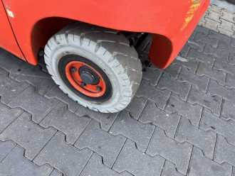Used Forklift Truck LINDE H18T-01 GAS VIERRADFRONTSTAPLER (13054867)