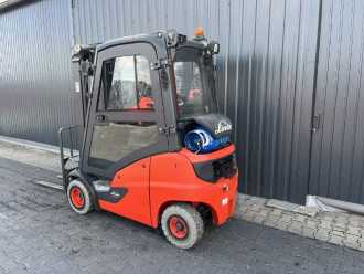 Used Forklift Truck LINDE H18T-01 GAS VIERRADFRONTSTAPLER (13065394)