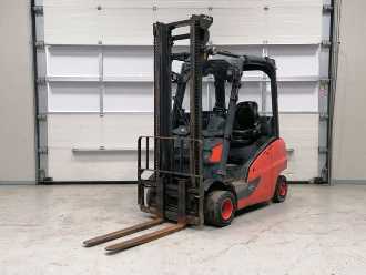 Used Forklift Truck LINDE H20D-01 DIESEL VIERRADFRONTSTAPLER (12860763) backdrop