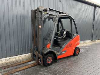 Used Forklift Truck LINDE H20D-02/600 DIESEL VIERRADFRONTSTAPLER (13059873) backdrop