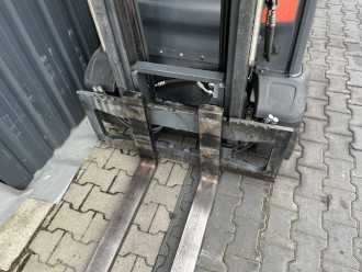 Used Forklift Truck LINDE H20T-01 GAS VIERRADFRONTSTAPLER (13065369)