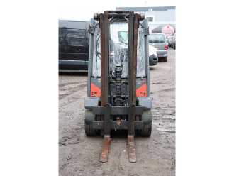 Used Forklift Truck LINDE H20T-02/600 GAS VIERRADFRONTSTAPLER (13041176)