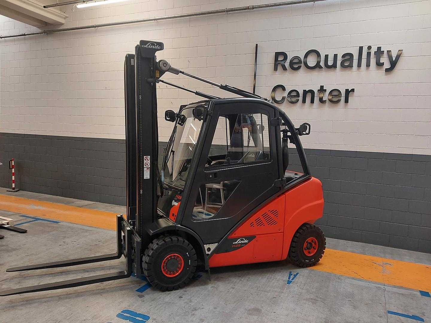Used Forklift Truck LINDE H25 DIESEL VIERRADFRONTSTAPLER (13063629)