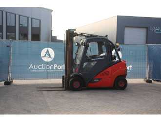 Used Forklift Truck LINDE H25D-02 DIESEL VIERRADFRONTSTAPLER (13064635) backdrop