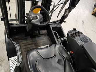 Used Forklift Truck LINDE H25T-01 GAS VIERRADFRONTSTAPLER (12969165)