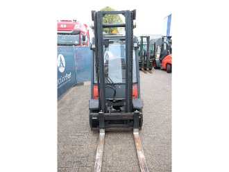 Used Forklift Truck LINDE H25T-01 GAS VIERRADFRONTSTAPLER (13041260)